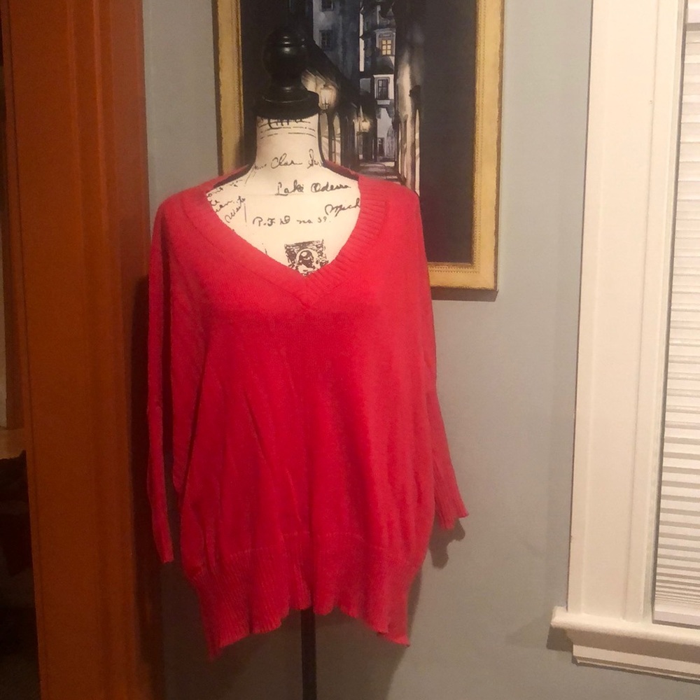 JJ Basics V-Neck Dolman-Sleeve Sweater (S)